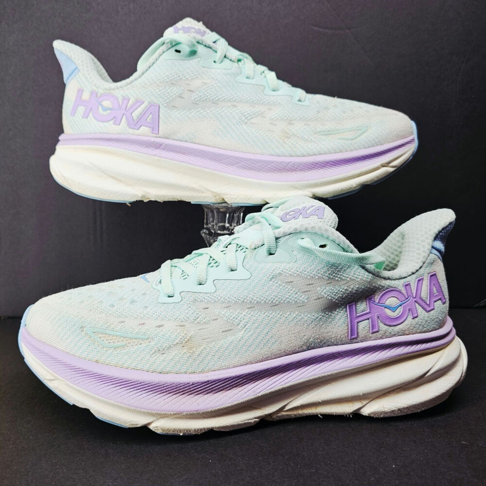 Hoka Women 9.5 Comfy footwear